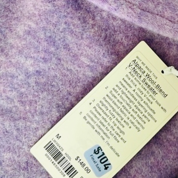 Lululemon wool-blend oversize sweater, size smalll - Picture 4 of 14